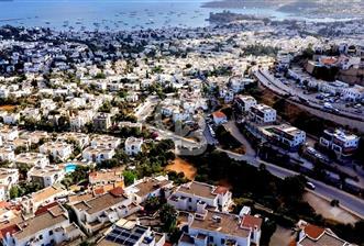 UMURCA VİLLATEPE EVLERİNDE KALE VE DENİZ MANZARALI KİRALIK VİLLA - 1 - 366263