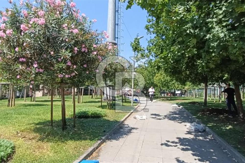 Kadıköy Koşuyolu Satılık Komple Ticari Bina