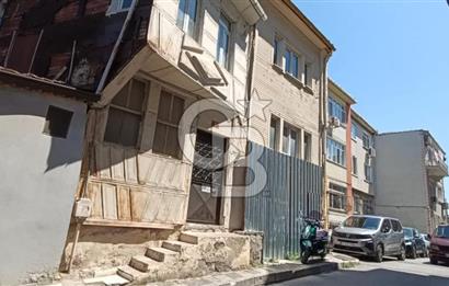 Kadıköy Koşuyolu Satılık Komple Ticari Bina