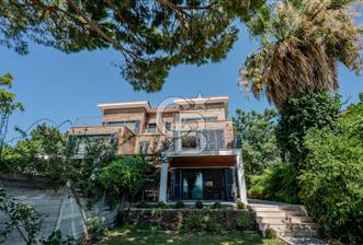 Urla Özbek’te Denize Sıfır 3 Katlı Özel Villa - 5 - 366276