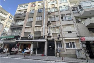 Karşıyaka Çarşı Spotçular Sokağında Satılık 20 m2 Bacalı Dükkan - 4 - 366261