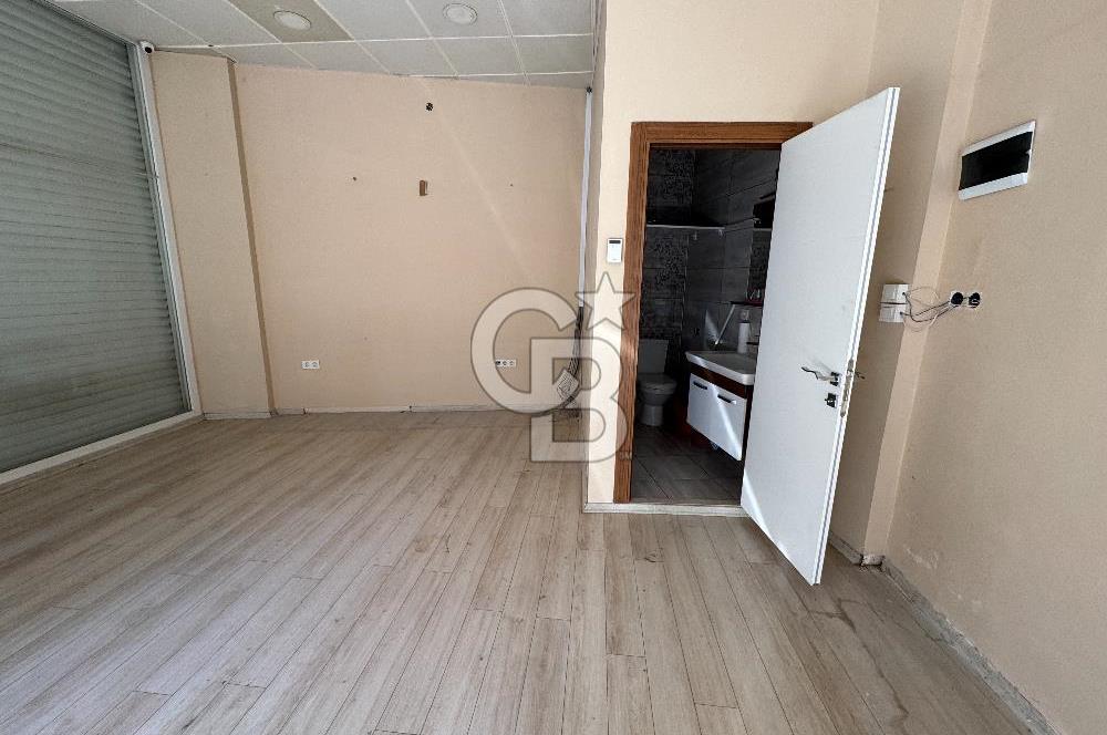 Karşıyaka Çarşı Yakını Satılık 25 m2 Boş Dükkan