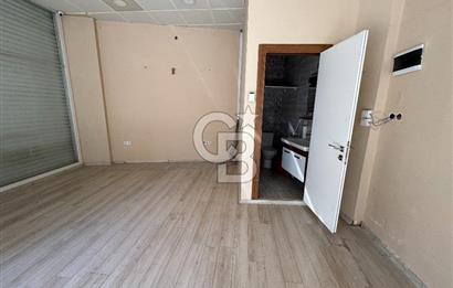 Karşıyaka Çarşı Yakını Satılık 25 m2 Boş Dükkan