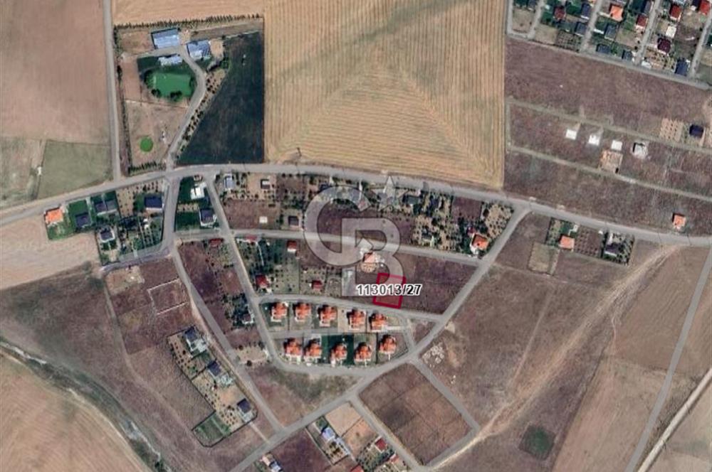 GÖLBAŞI YAĞLIPINAR DA 750m² GÖL MANZARALI İMARLI ARSA 0,20 EMSAL