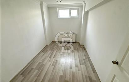 HOCALI CADDESİNE 100 MTRE MESAFEDE FULL YAPILI 3+1 DAİRE