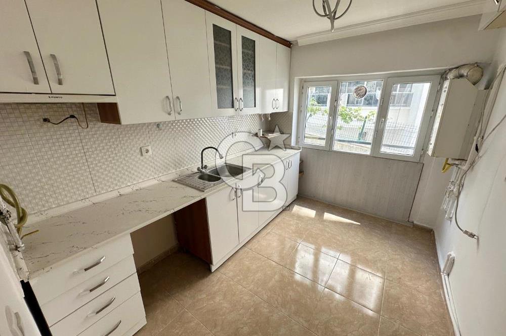 HOCALI CADDESİNE 100 MTRE MESAFEDE FULL YAPILI 3+1 DAİRE