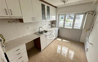 HOCALI CADDESİNE 100 MTRE MESAFEDE FULL YAPILI 3+1 DAİRE
