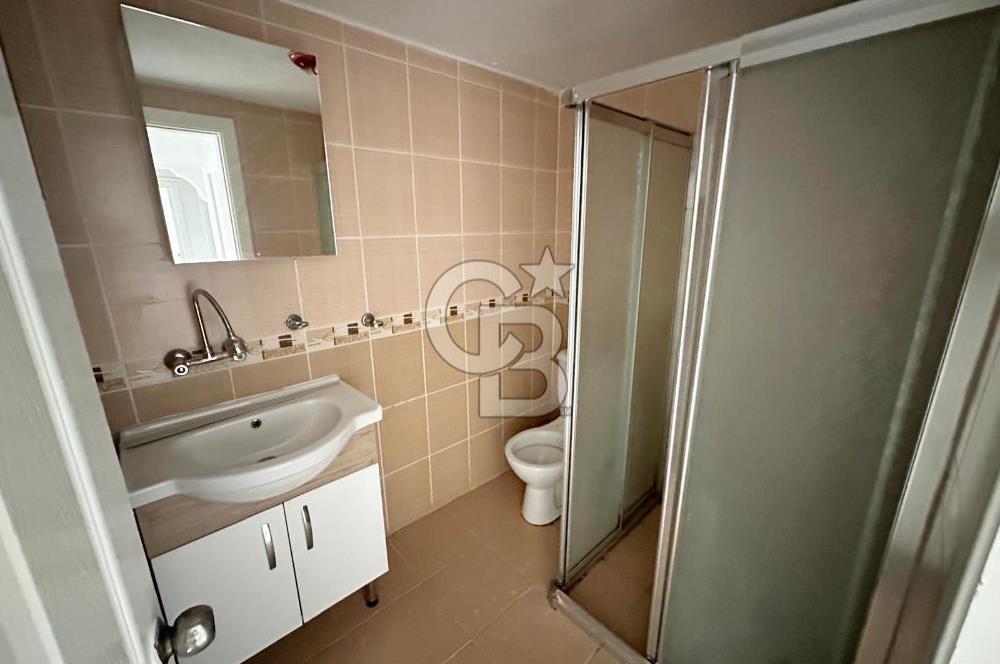 HOCALI CADDESİNE 100 MTRE MESAFEDE FULL YAPILI 3+1 DAİRE
