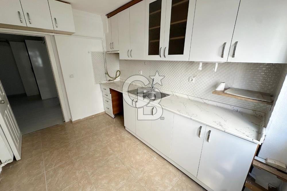 HOCALI CADDESİNE 100 MTRE MESAFEDE FULL YAPILI 3+1 DAİRE