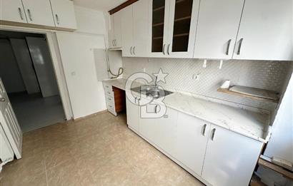 HOCALI CADDESİNE 100 MTRE MESAFEDE FULL YAPILI 3+1 DAİRE