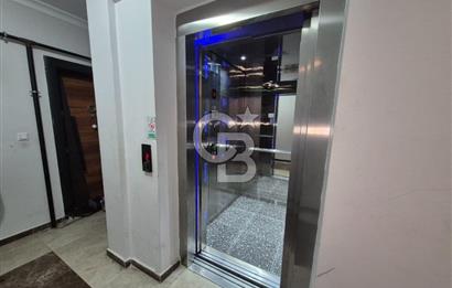 Karşıyaka Yeni Girne'de Kiralık 200 m2 Dubleks Daire