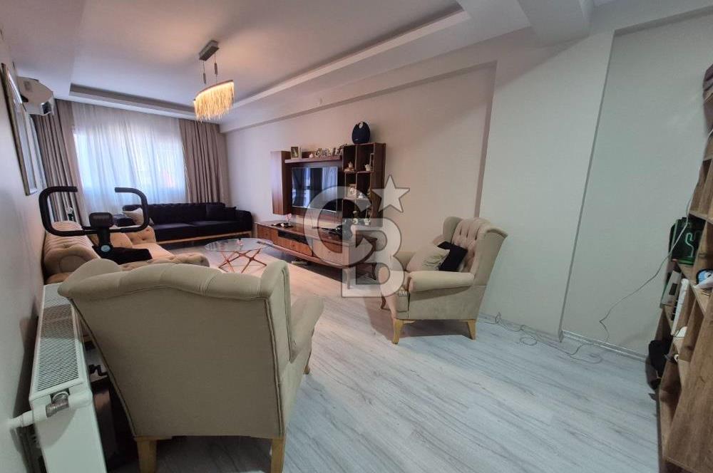Karşıyaka Yeni Girne'de Kiralık 200 m2 Dubleks Daire