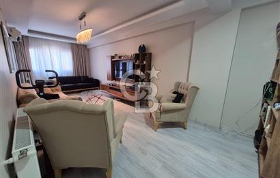 Karşıyaka Yeni Girne'de Kiralık 200 m2 Dubleks Daire