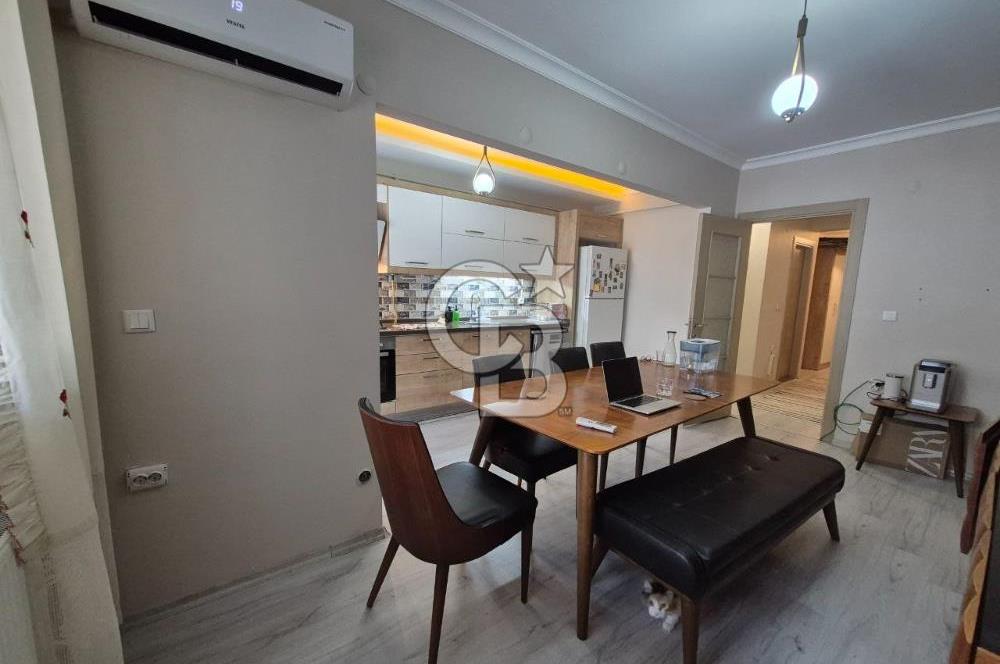 Karşıyaka Yeni Girne'de Kiralık 200 m2 Dubleks Daire