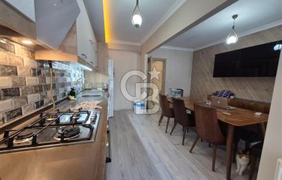 Karşıyaka Yeni Girne'de Kiralık 200 m2 Dubleks Daire