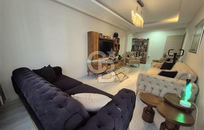 Karşıyaka Yeni Girne'de Kiralık 200 m2 Dubleks Daire