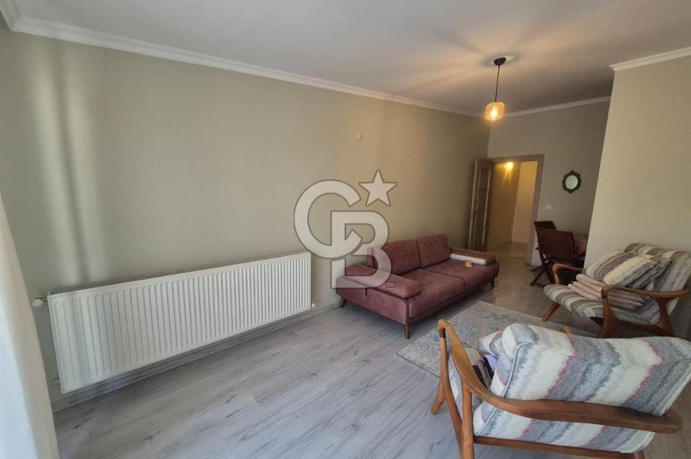 Karşıyaka Yeni Girne'de Kiralık 200 m2 Dubleks Daire