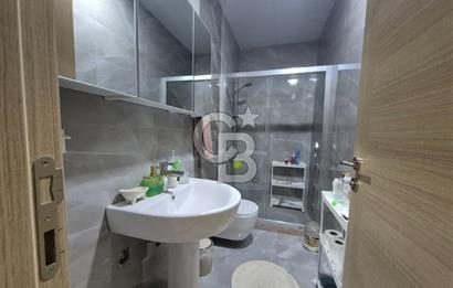 Karşıyaka Yeni Girne'de Kiralık 200 m2 Dubleks Daire