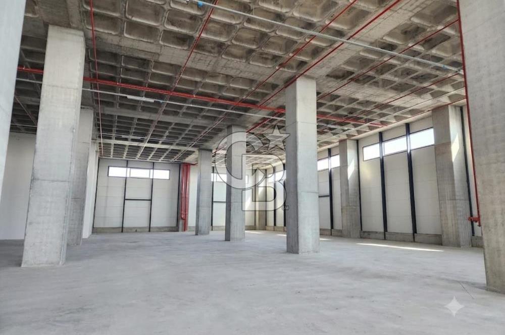 Hadımköy Ömerli San. Satılık 4.300 M2 FABRİKA 3 yükleme rampalı