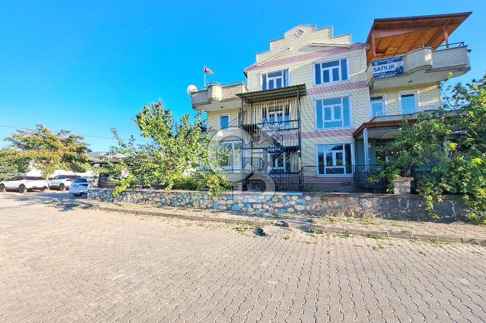 TOKAT MERKEZ KARŞIYAKADA GENİŞ METRAJLI SATILIK VİLLA