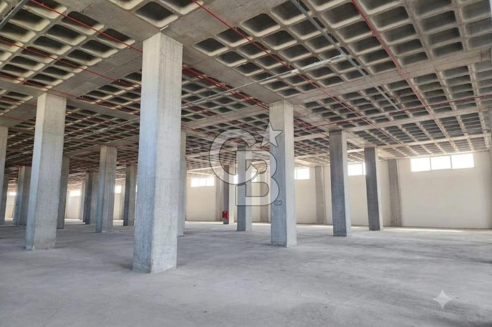 Hadımköy Ömerli Sanayi Satılık 4.300 M2 Depo 3 yükleme rampalı