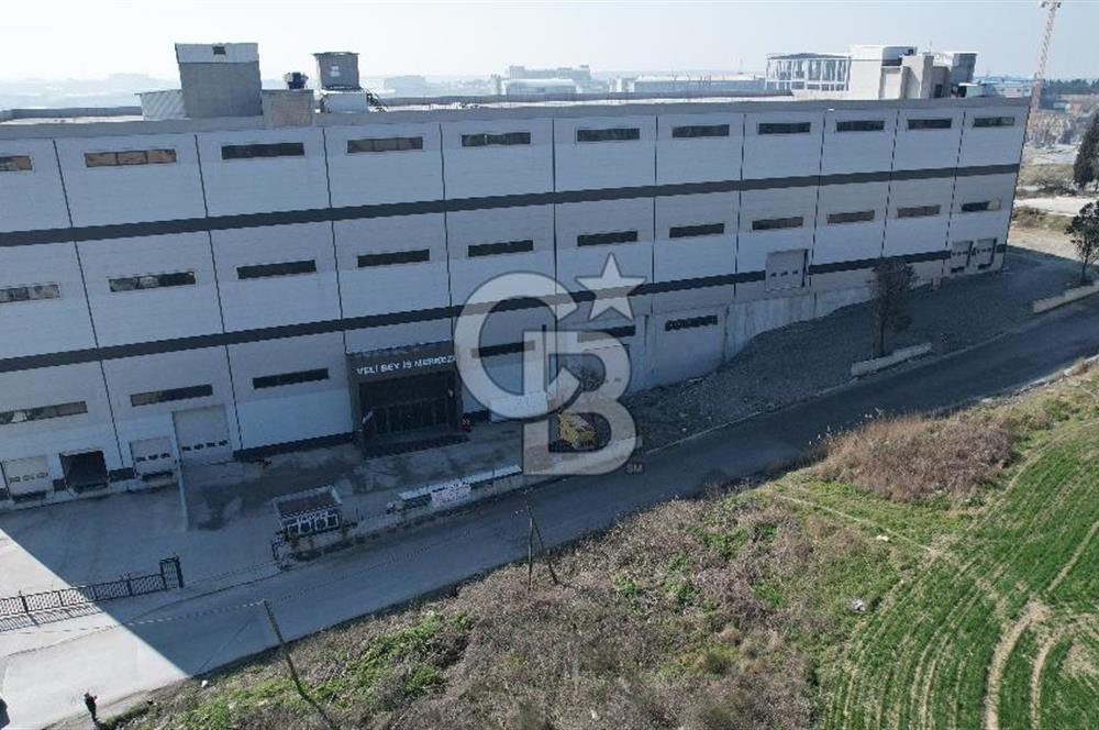 Hadımköy Ömerli San. Satılık 4.300 M2 FABRİKA 3 yükleme rampalı