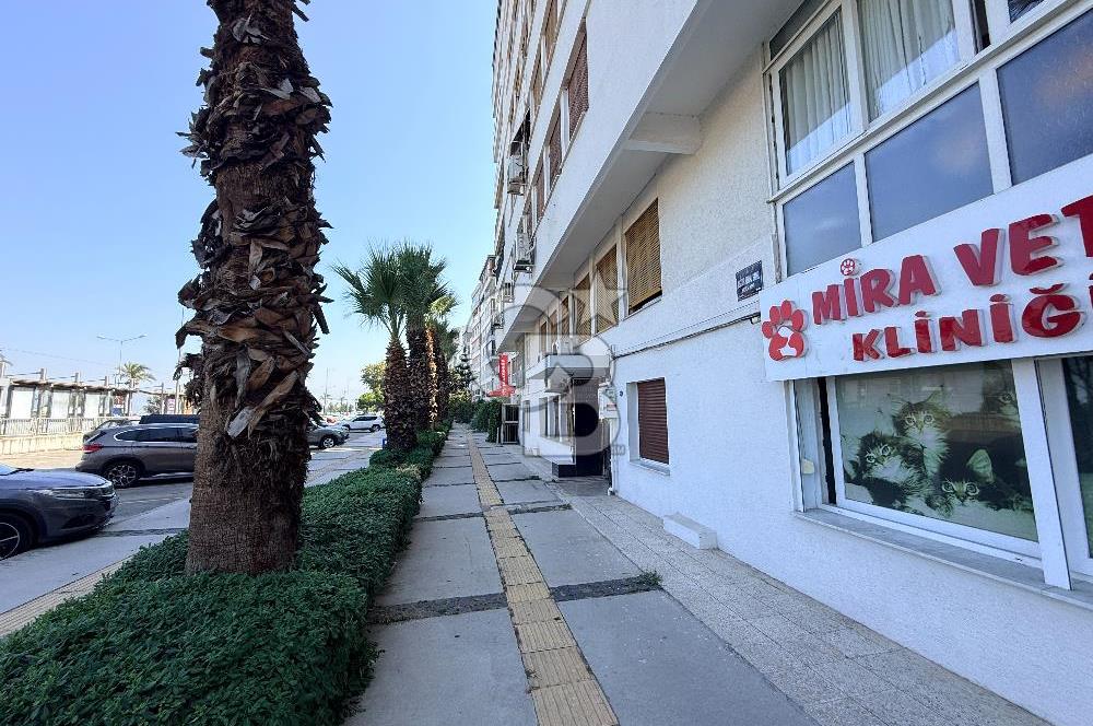 KONAK KÜÇÜKYALIDA KİRALIK YALI DAİRESİ