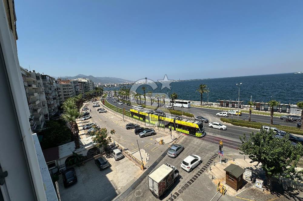 KONAK KÜÇÜKYALIDA KİRALIK YALI DAİRESİ