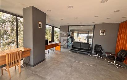 Urla'da Cadde Üstü Kiralık Ofis