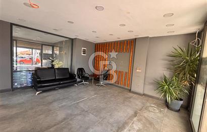 Urla'da Cadde Üstü Kiralık Ofis