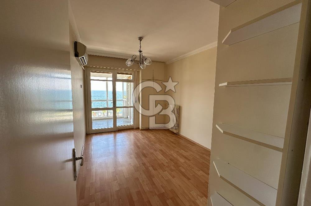 KONAK KÜÇÜKYALIDA KİRALIK YALI DAİRESİ
