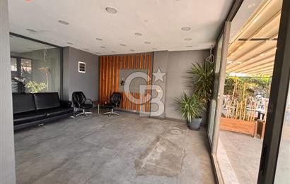 Urla'da Cadde Üstü Kiralık Ofis