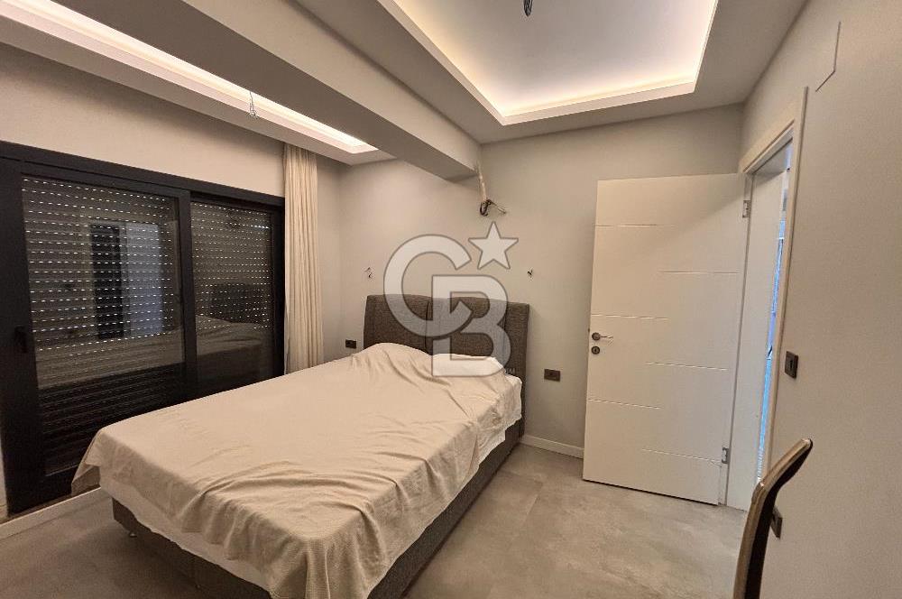 Urla'da Eşyalı Kiralık Dubleks Deniz Manzaralı 3+1 Dubleks daire