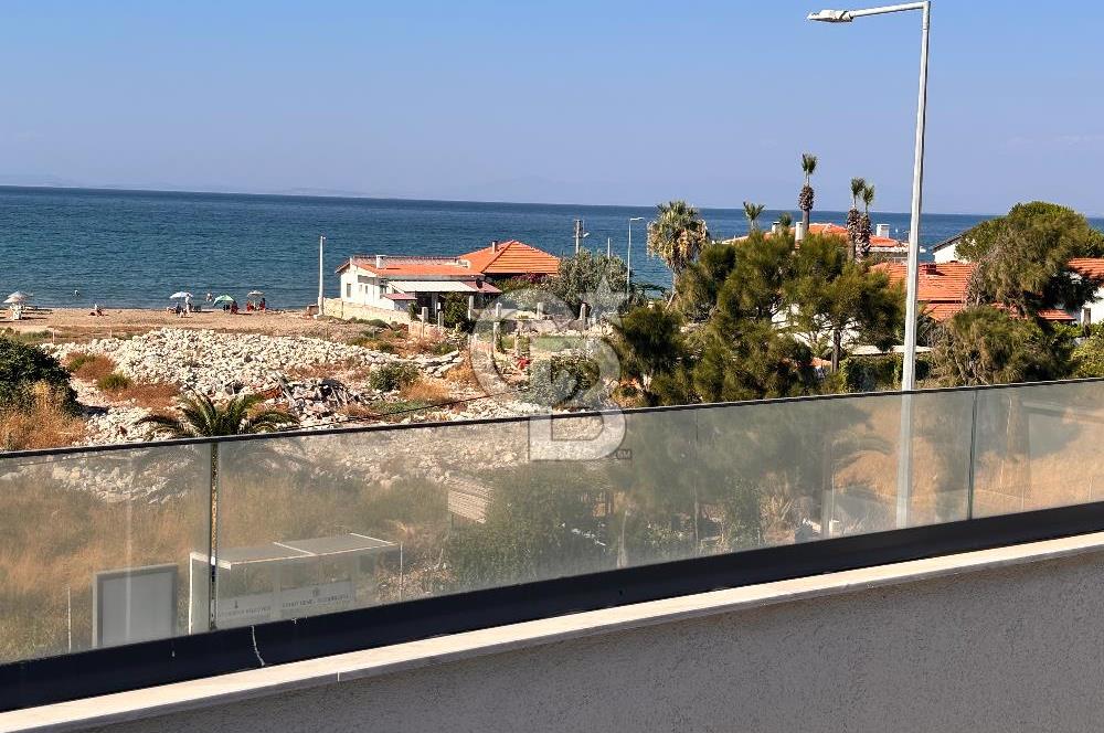 Urla'da Eşyalı Kiralık Dubleks Deniz Manzaralı 3+1 Dubleks daire