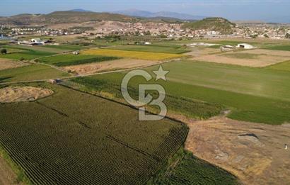 GERENKÖYDE SATILIK 2880m2 YOLA CEPHE TARLA