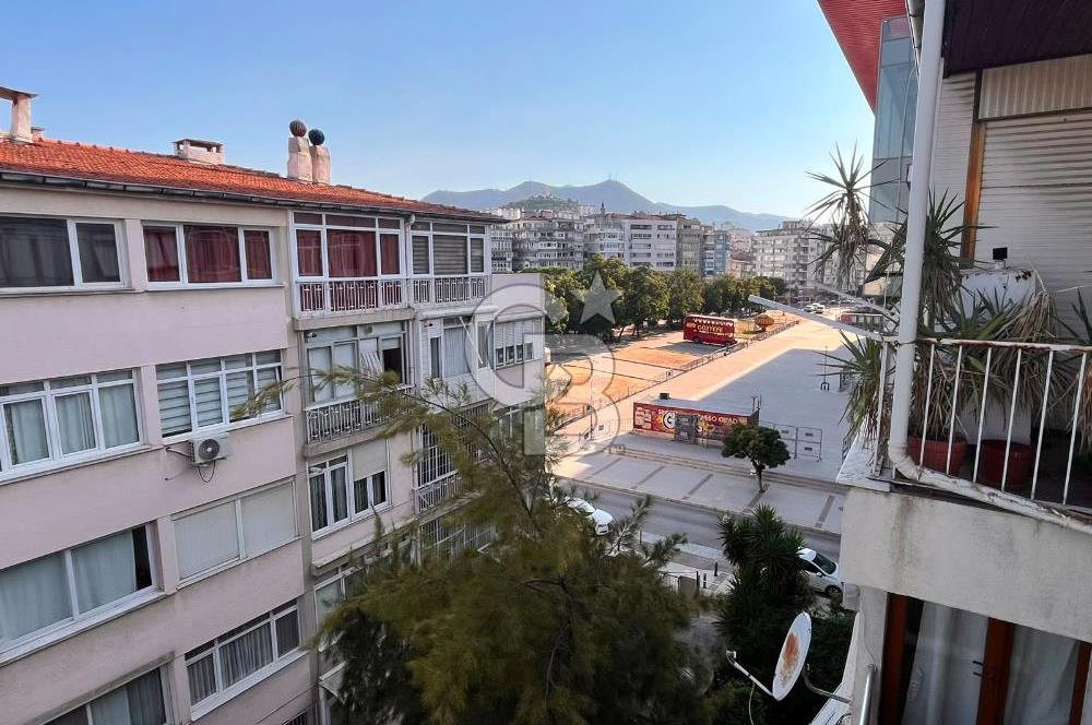 Göztepe'de Geniş ve Tadilatlı Satılık 3+1