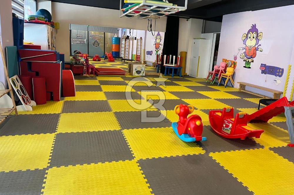Bornova Merkez'de Devren Kiralık Çoçuk Oyun Merkezi ve Kafe