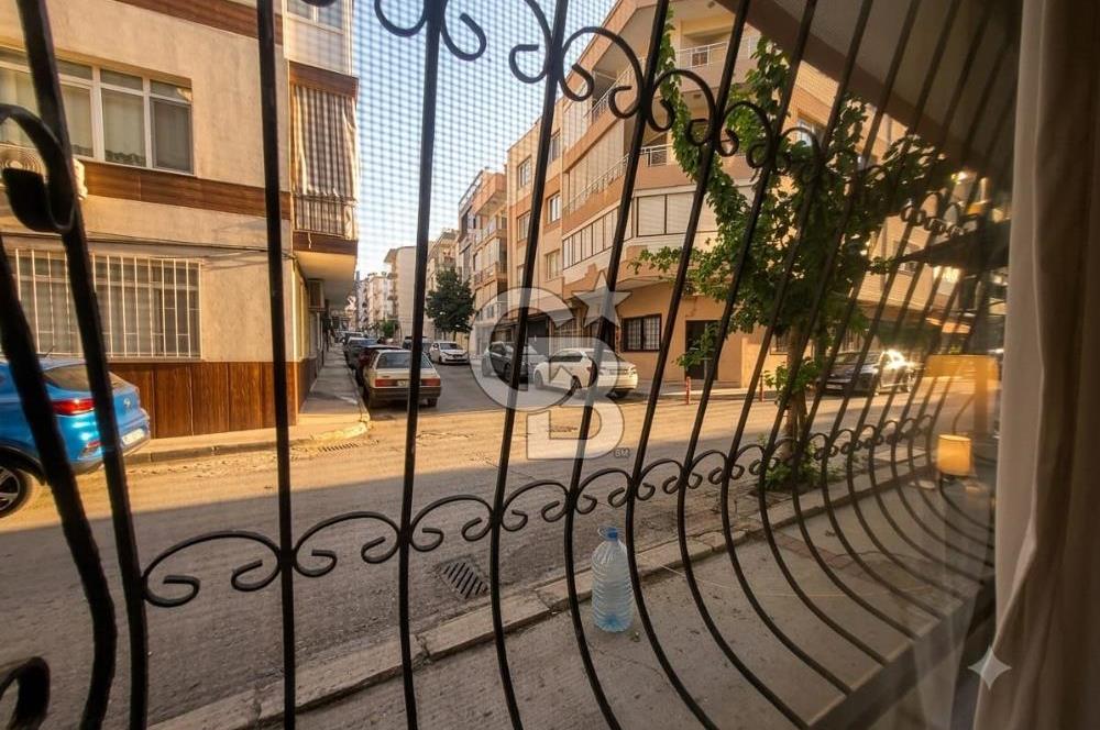 Balçova Onur Mahallesi'nde Satılık Kullanışlı Daire