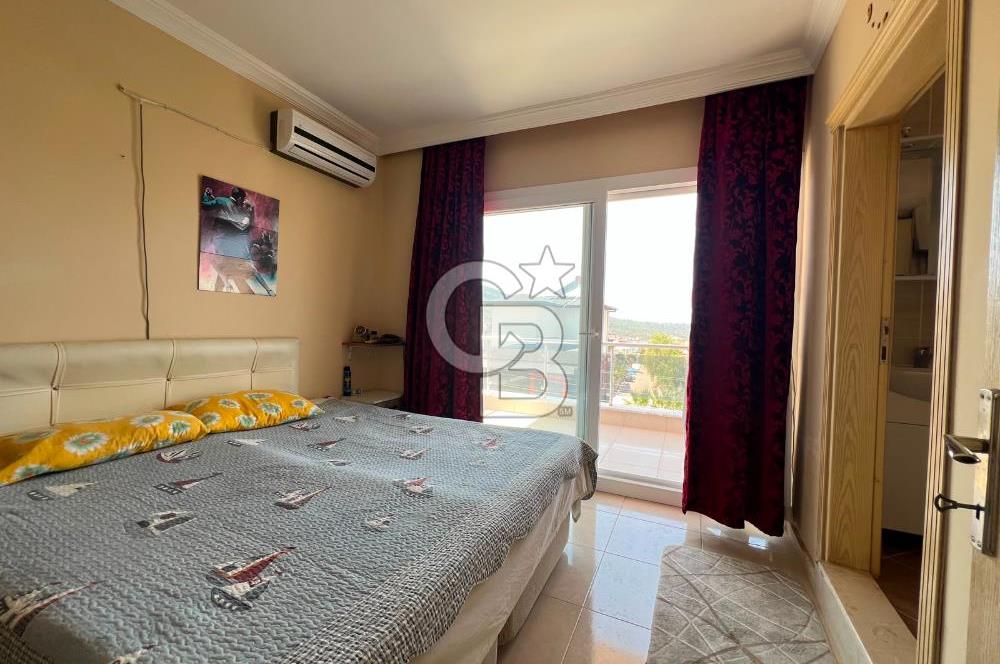 AKBÜKTE KESİNTİSİZ DENİZ MANZARALI 135 M² BAHÇELİ ÇATI DUBLEKSİ