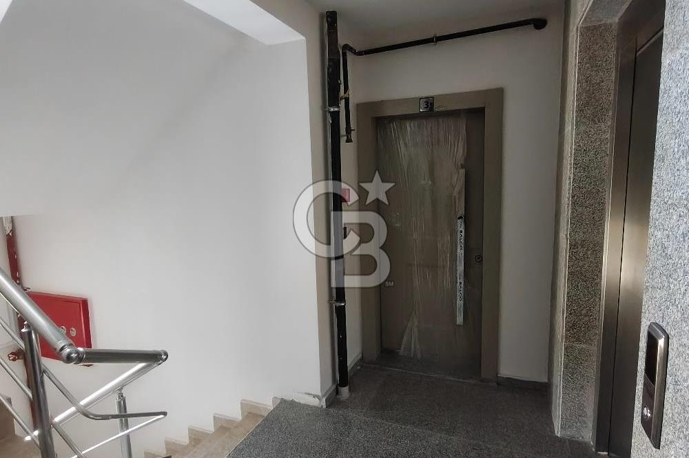 MODERN MİMARİLİ MANZARALI LÜKS SOSYAL DONATILI KİRALIK 5+1