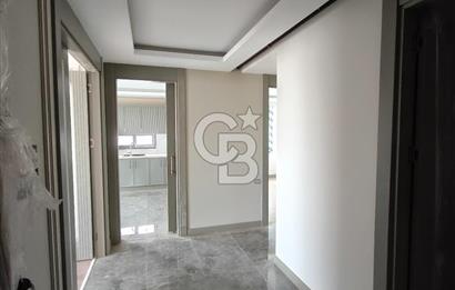 MODERN MİMARİLİ MANZARALI LÜKS SOSYAL DONATILI KİRALIK 5+1