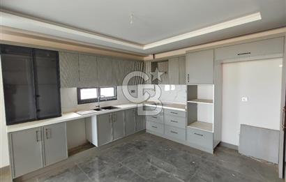 MODERN MİMARİLİ MANZARALI LÜKS SOSYAL DONATILI KİRALIK 5+1