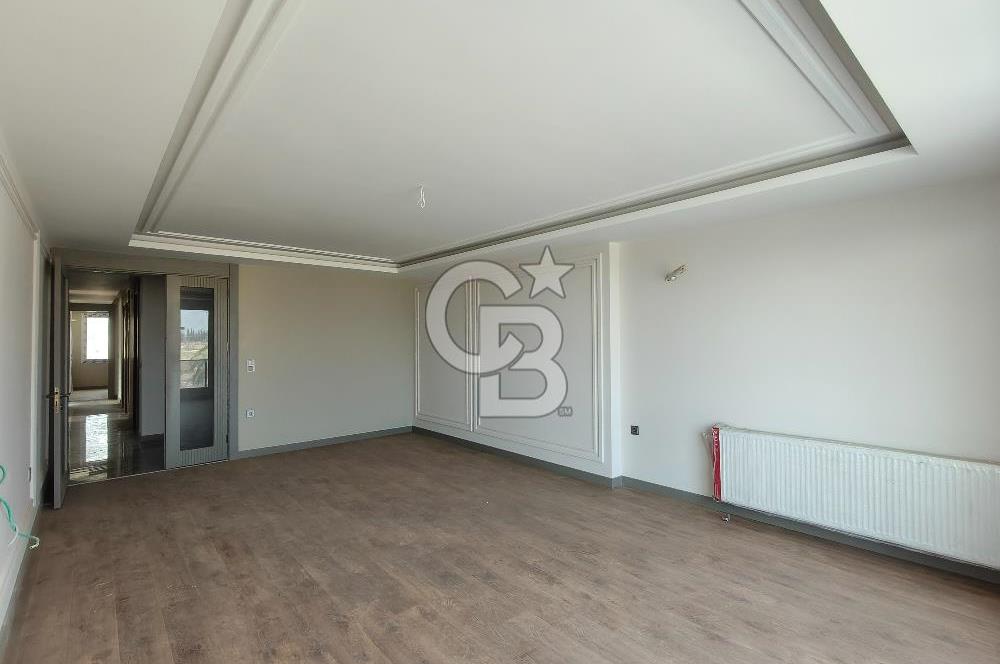 MODERN MİMARİLİ MANZARALI LÜKS SOSYAL DONATILI KİRALIK 5+1