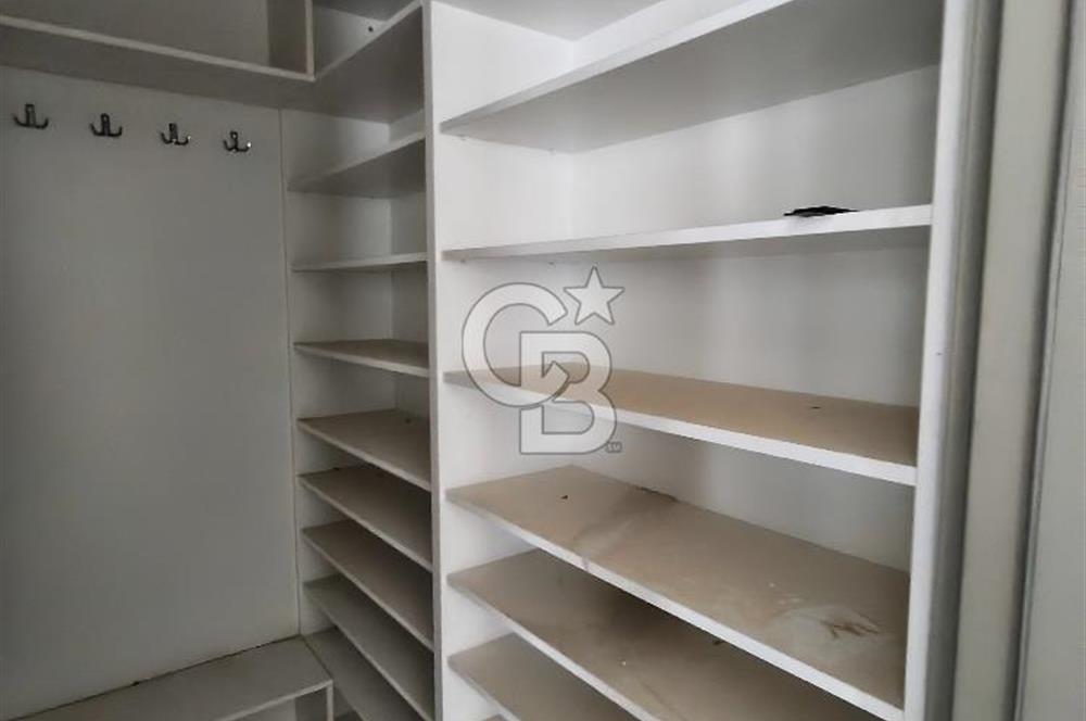 MODERN MİMARİLİ MANZARALI LÜKS SOSYAL DONATILI KİRALIK 5+1