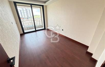 ALACAATLI KORU YAŞAMKENTTE 300M2 7+1 SIFIR KİRALIK VİLLA