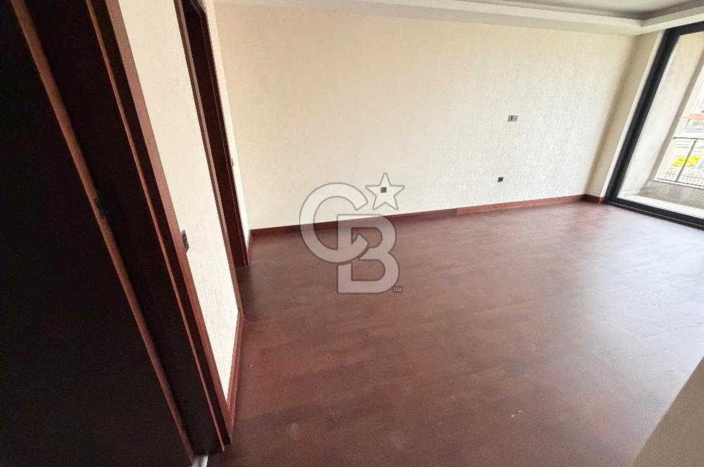ALACAATLI KORU YAŞAMKENTTE 300M2 7+1 SIFIR KİRALIK VİLLA