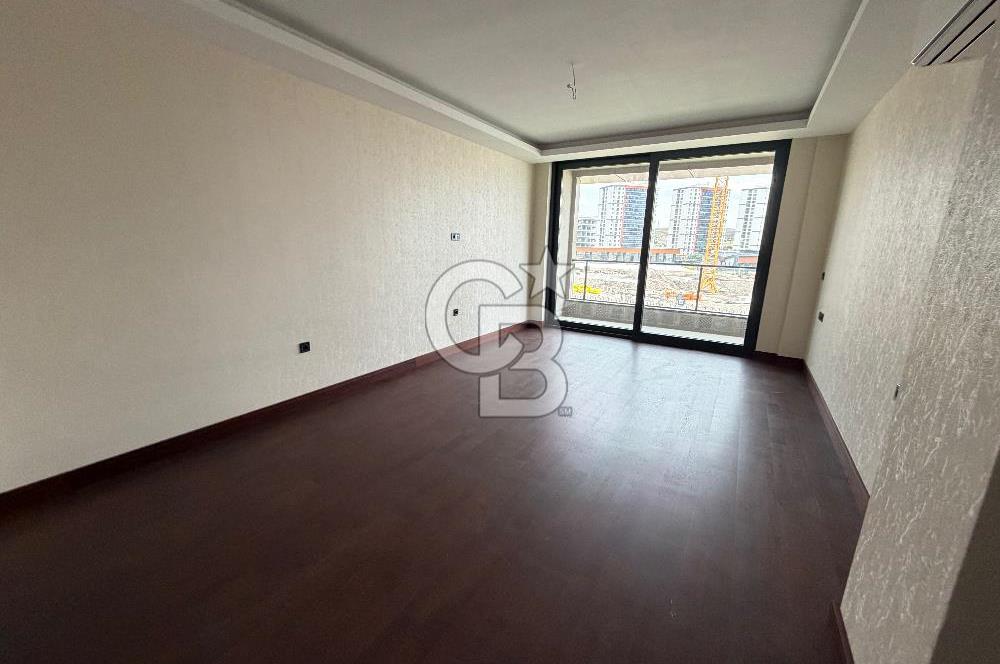 ALACAATLI KORU YAŞAMKENTTE 300M2 7+1 SIFIR KİRALIK VİLLA