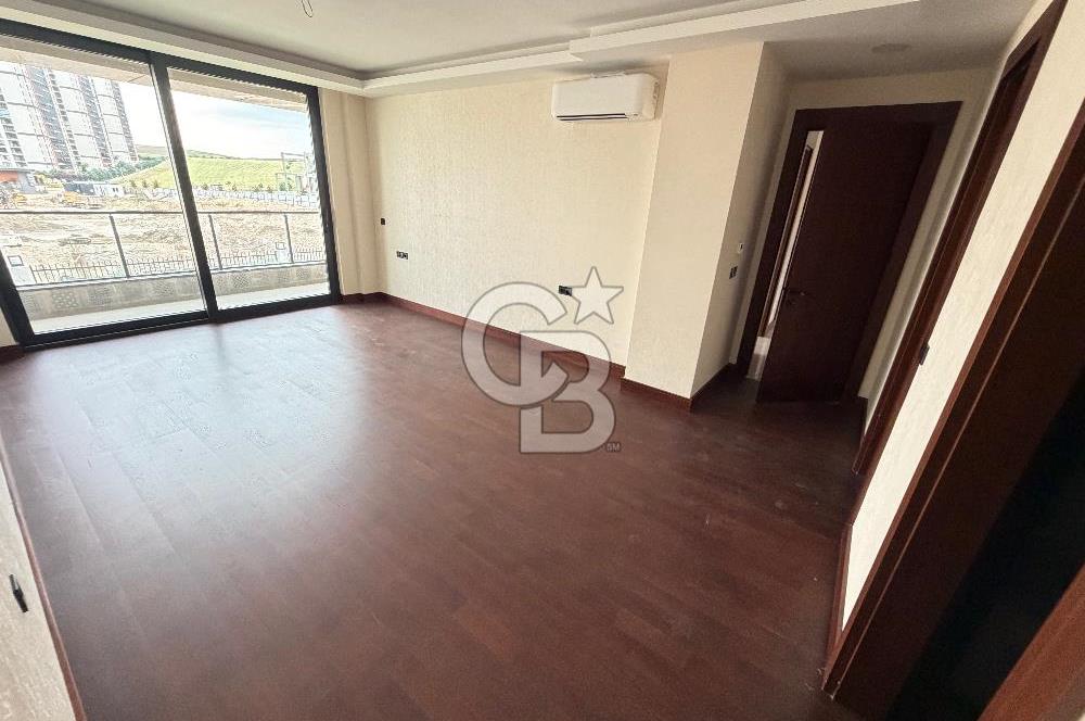 ALACAATLI KORU YAŞAMKENTTE 300M2 7+1 SIFIR KİRALIK VİLLA