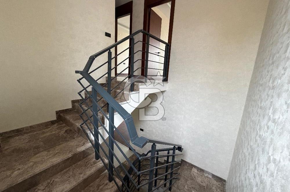 ALACAATLI KORU YAŞAMKENTTE 300M2 7+1 SIFIR KİRALIK VİLLA
