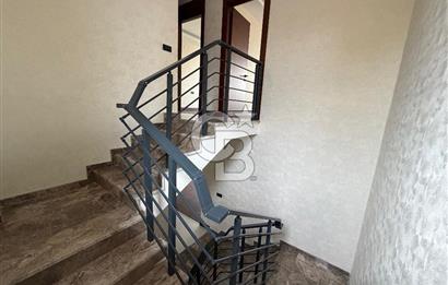 ALACAATLI KORU YAŞAMKENTTE 300M2 7+1 SIFIR KİRALIK VİLLA